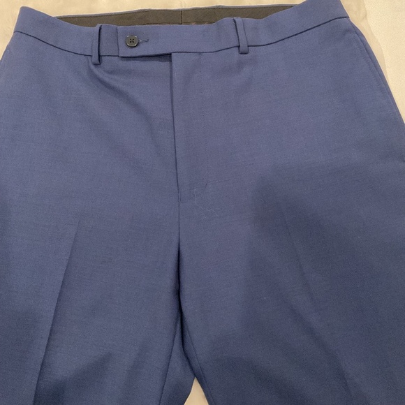 Calvin Klein Men’s Suit Jacket & Pants - Picture 11 of 14